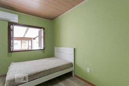 Suíte de casa à venda com 2 quartos, 98m² em Rubem Berta, Porto Alegre