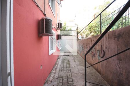 Casa para alugar com 60m², 1 quarto e sem vagaQuintal