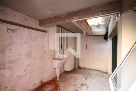 Casa para alugar com 60m², 1 quarto e sem vagaÁrea de Serviço