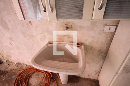 Casa para alugar com 60m², 1 quarto e sem vagaÁrea de Serviço