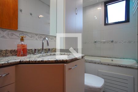 Apartamento à venda com 101m², 3 quartos e 2 vagasBanheiro da Suíte