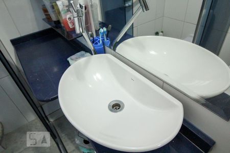 Casa à venda com 159m², 4 quartos e 1 vagaBanheiro Quarto 3 - Suíte