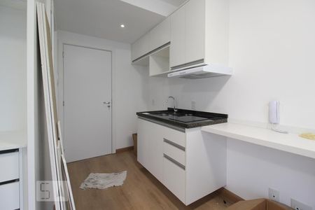 Cozinha de kitnet/studio para alugar com 1 quarto, 25m² em Indianópolis, São Paulo