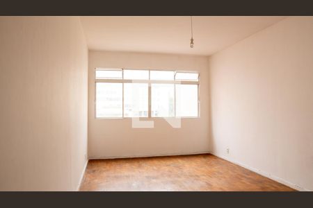 Apartamento à venda com 72m², 1 quarto e sem vagaSala
