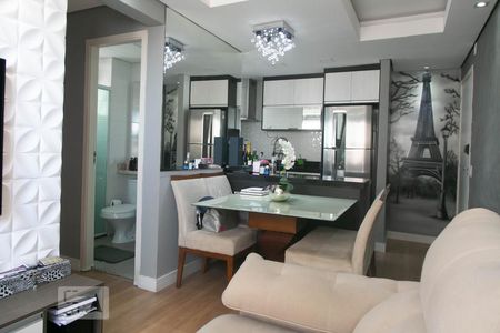 Sala de apartamento para alugar com 2 quartos, 45m² em Vila Nova Curuca, São Paulo