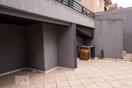 Casa à venda com 217m², 5 quartos e 3 vagas Casa à venda com 217m², 5 quartos e 3 vagasGaragem