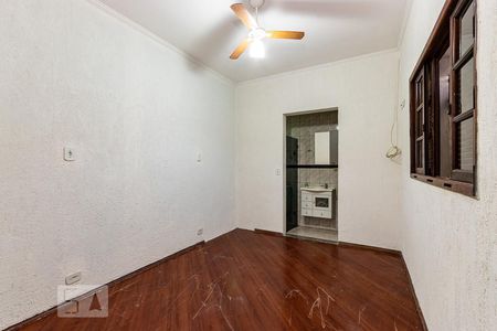 Quarto suíte  de casa para alugar com 3 quartos, 180m² em Vila Ré, São Paulo