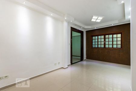 Sala  de casa para alugar com 3 quartos, 180m² em Vila Ré, São Paulo