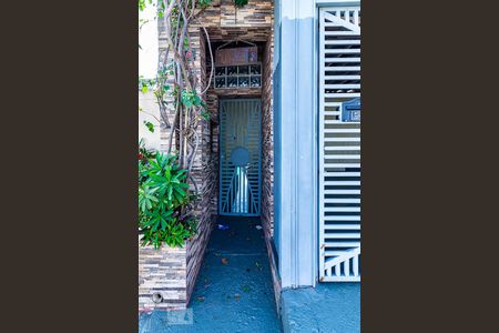 Casa para alugar com 180m², 3 quartos e 2 vagas Casa para alugar com 180m², 3 quartos e 2 vagasFachada