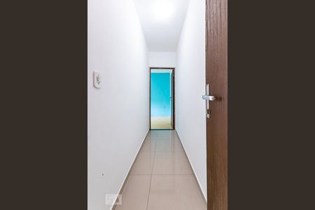 Casa para alugar com 180m², 3 quartos e 2 vagas Casa para alugar com 180m², 3 quartos e 2 vagasCorredor