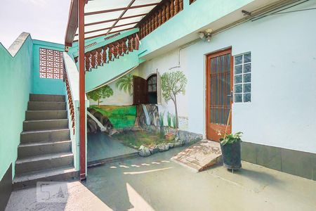 Casa para alugar com 180m², 3 quartos e 2 vagas Casa para alugar com 180m², 3 quartos e 2 vagasQuintal