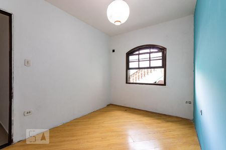 Casa para alugar com 180m², 3 quartos e 2 vagas Casa para alugar com 180m², 3 quartos e 2 vagasQuarto 2