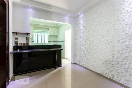 Casa para alugar com 180m², 3 quartos e 2 vagas Casa para alugar com 180m², 3 quartos e 2 vagasCozinha