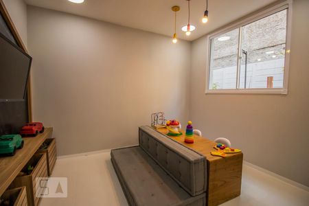 Apartamento à venda com 33m², 1 quarto e sem vaga Apartamento à venda com 33m², 1 quarto e sem vagaÁrea Comum - Brinquedoteca