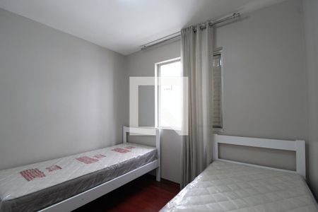 Quarto 1 de apartamento para alugar com 2 quartos, 60m² em Itaim Bibi, São Paulo