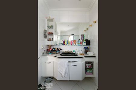 Apartamento à venda com 170m², 3 quartos e 3 vagasBanheiro da Suíte 2