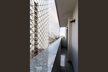 Apartamento à venda com 170m², 3 quartos e 3 vagasVaranda das suítes 2 e 3