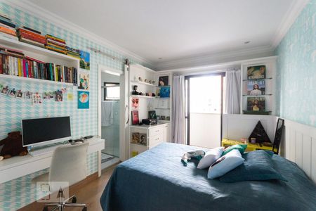 Apartamento à venda com 170m², 3 quartos e 3 vagasSuíte 2