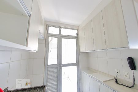 Cozinha de apartamento para alugar com 3 quartos, 76m² em Picanço, Guarulhos