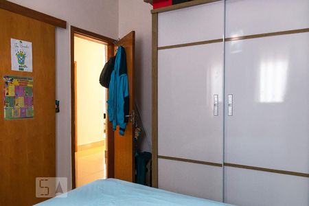 Casa de condomínio para alugar com 240m², 4 quartos e 4 vagasQuarto 2