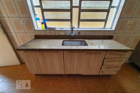 Casa para alugar com 300m², 3 quartos e 2 vagas Casa para alugar com 300m², 3 quartos e 2 vagasCozinha