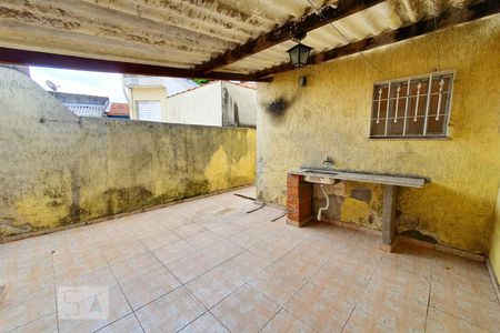 Casa para alugar com 300m², 3 quartos e 2 vagas Casa para alugar com 300m², 3 quartos e 2 vagasQuintal