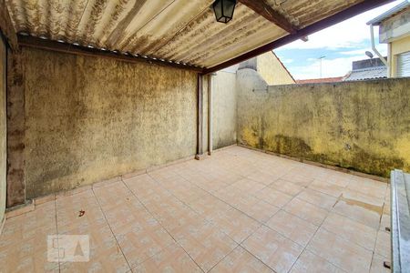 Casa para alugar com 300m², 3 quartos e 2 vagas Casa para alugar com 300m², 3 quartos e 2 vagasQuintal