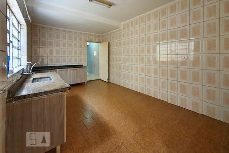 Casa para alugar com 300m², 3 quartos e 2 vagas Casa para alugar com 300m², 3 quartos e 2 vagasCozinha