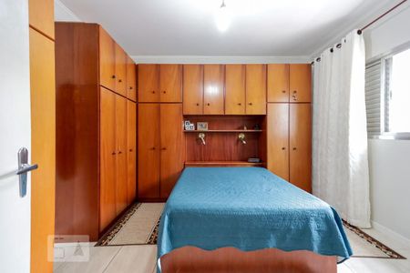 Casa à venda com 244m², 4 quartos e 3 vagasQuarto 3