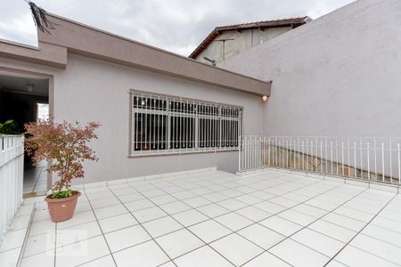 Casa à venda com 244m², 4 quartos e 3 vagasVaranda