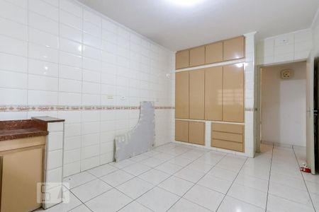 Casa à venda com 244m², 4 quartos e 3 vagasCozinha 1