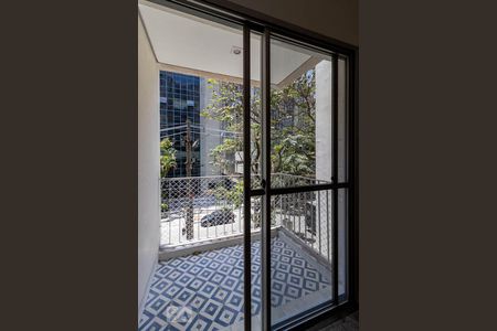 Sacada de apartamento para alugar com 2 quartos, 53m² em Itaim Bibi, São Paulo