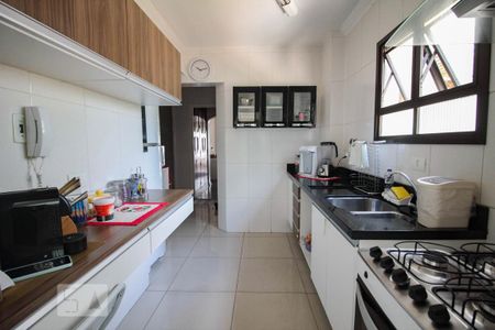 Apartamento à venda com 115m², 3 quartos e 2 vagascozinha