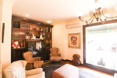 Sala de TV de casa à venda com 3 quartos, 1406m² em Granja Julieta, São Paulo