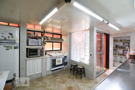Cozinha de casa à venda com 3 quartos, 1406m² em Granja Julieta, São Paulo