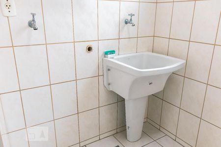 Apartamento para alugar com 62m², 2 quartos e 1 vagaÁrea de Serviço