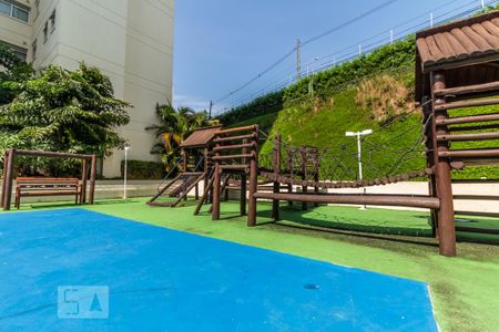 Apartamento para alugar com 133m², 3 quartos e 2 vagas Apartamento para alugar com 133m², 3 quartos e 2 vagasÁrea Comum