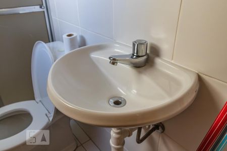 Apartamento para alugar com 133m², 3 quartos e 2 vagas Apartamento para alugar com 133m², 3 quartos e 2 vagasDetalhe do Banheiro de Serviço