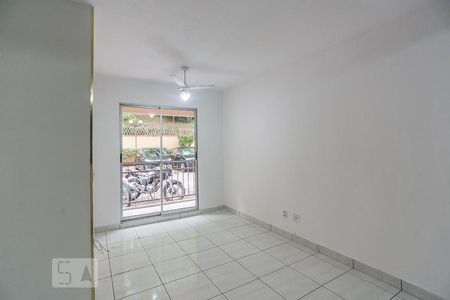 Sala de Estar de apartamento para alugar com 2 quartos, 52m² em Vila Lageado, São Paulo