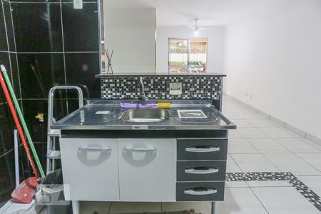 Apartamento para alugar com 52m², 2 quartos e 1 vagaCozinha