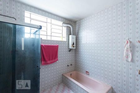 Apartamento à venda com 183m², 5 quartos e 1 vagaBanheiro 3ºandar