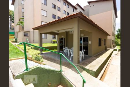 Apartamento para alugar com 50m², 2 quartos e 1 vaga Apartamento para alugar com 50m², 2 quartos e 1 vagaÁrea comum - Salão de festas