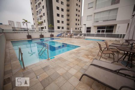 Apartamento para alugar com 81m², 3 quartos e 1 vaga Apartamento para alugar com 81m², 3 quartos e 1 vagaÁrea comum - Piscina