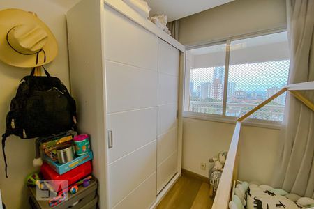 Apartamento para alugar com 81m², 3 quartos e 1 vagaQuarto