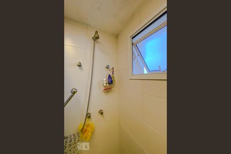 Apartamento para alugar com 81m², 3 quartos e 1 vagaDetalhe Banheiro da Suite