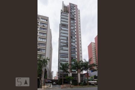 Apartamento à venda com 40m², 1 quarto e 1 vagaFachada do Prédio