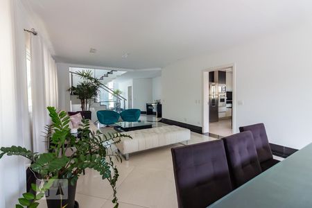 Sala de casa de condomínio à venda com 4 quartos, 490m² em Adalgisa, Osasco