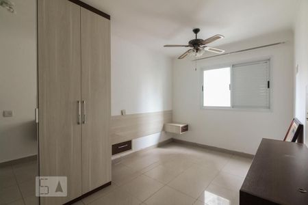 Apartamento à venda com 130m², 3 quartos e 2 vagasSuíte 1