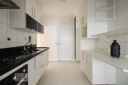 Apartamento à venda com 130m², 3 quartos e 2 vagasCozinha 