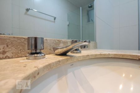 Apartamento à venda com 130m², 3 quartos e 2 vagasBanheiro Social